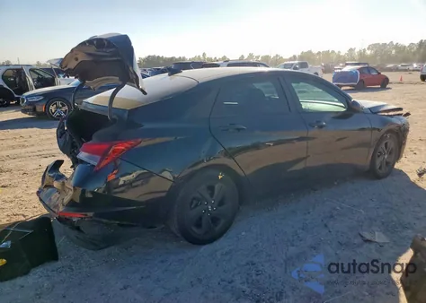 2021 Hyundai Elantra Sel from USA, damaged, VIN 5NPLS4AG2MH040129